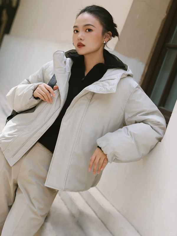  PUFFTECH 女士羽绒大衣