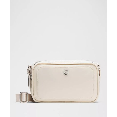 Crossbody 单肩相机包 2L