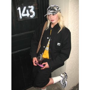 Carhartt Work In Progress黑色 OG Michigan 夹克