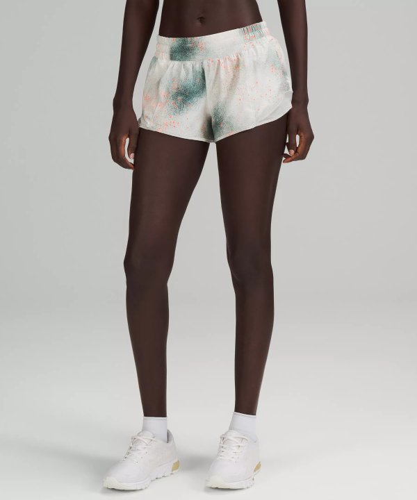 Hotty Hot 低腰短裤