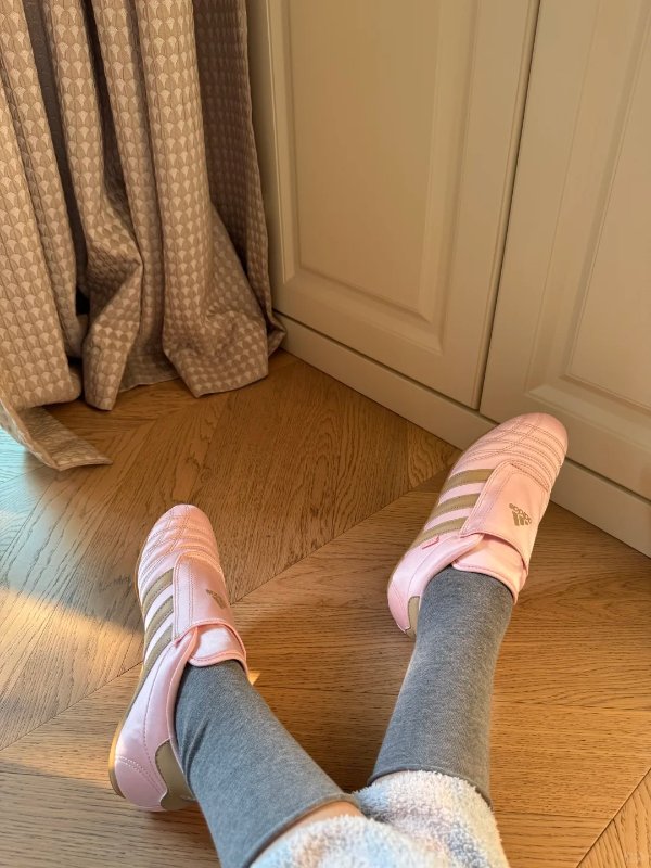  Originals 跆拳道运动鞋