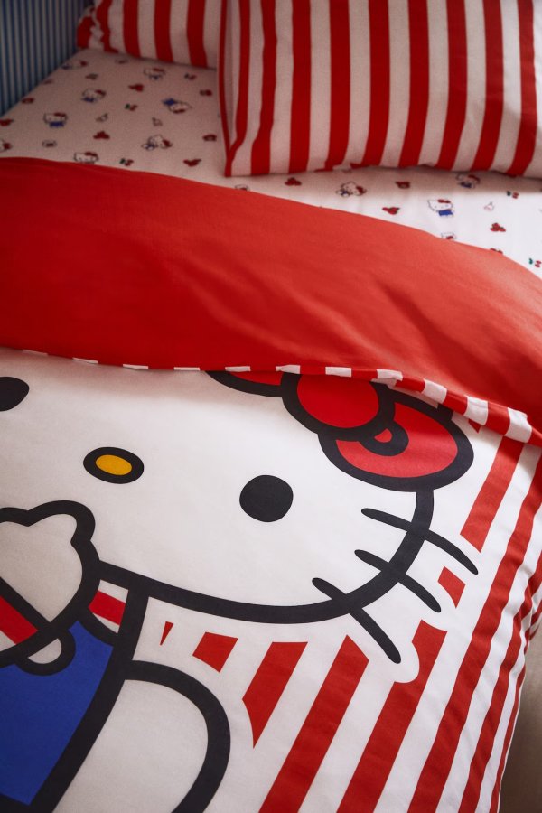 Hello Kitty 双人被套 红色