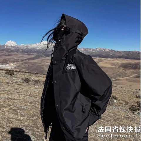 The North FaceHigher Run Wind 黑色夹克