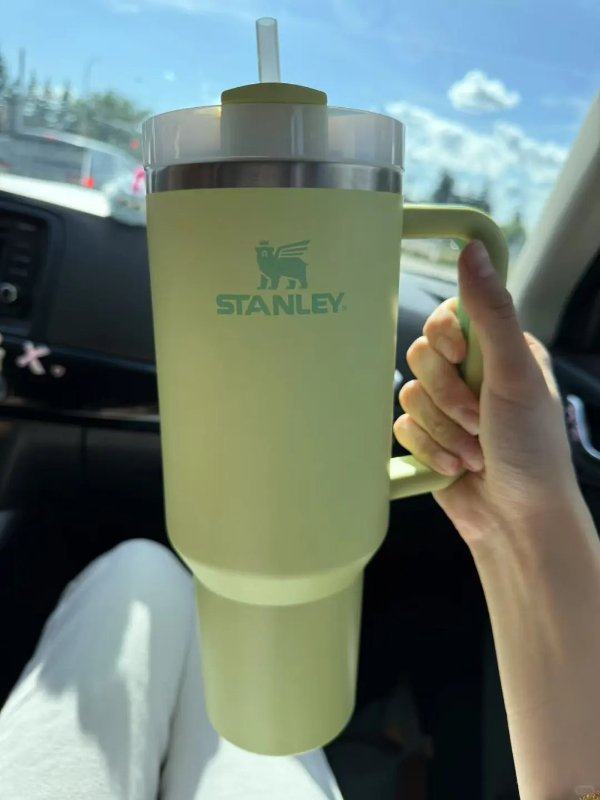  Quencher 保温杯 1.18L