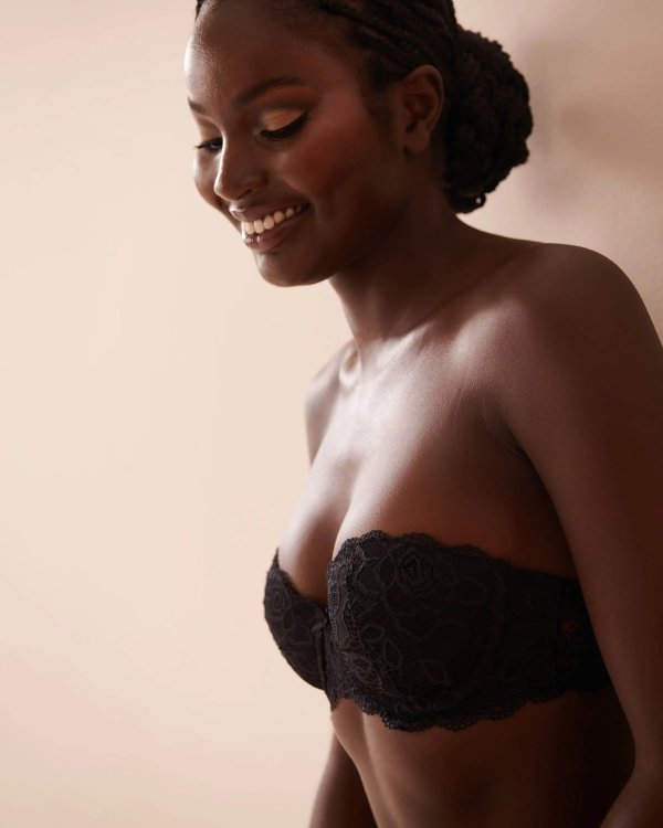 Demi 无肩带上托文胸