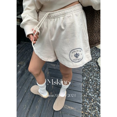 Sporty & Rich Eden Roc 刺绣短裤