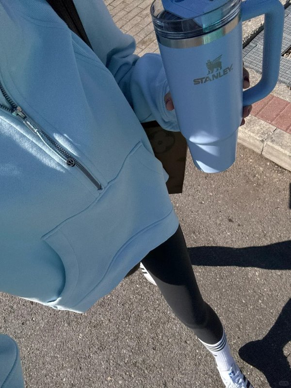 Scuba 半拉链高领加大码上衣