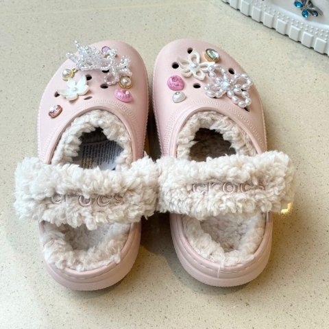 Crocs经典棉毛里拖鞋