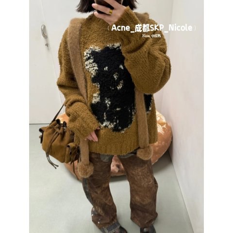 Crewneck 米色毛衣