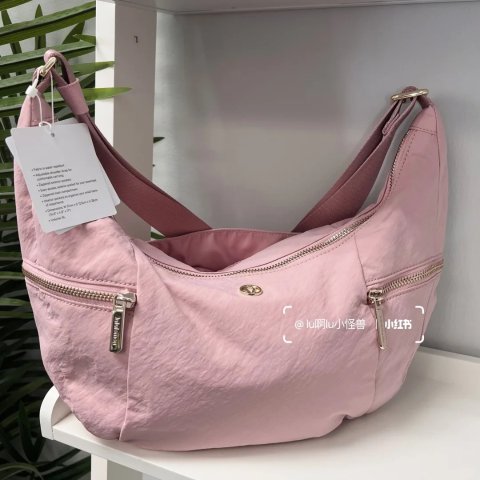 Slouchy 新款饺子包 13L