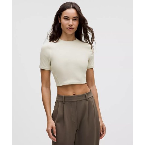 Soft 钥匙孔短袖罗纹衫