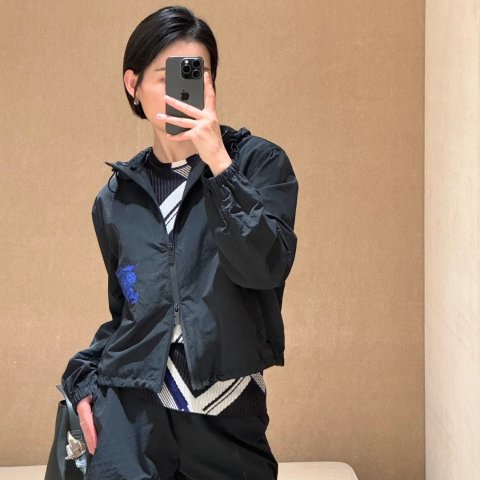 Kids 黑色拉链夹克