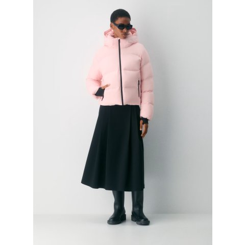  -20°C 可穿Aritzia Super Puff₂O Shorty 防雨夹克