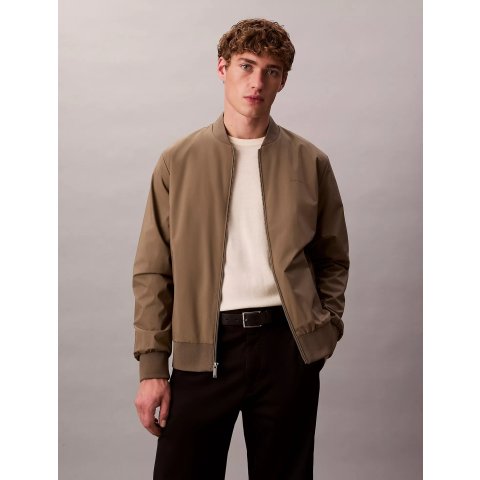 防风防雨飞行夹克 