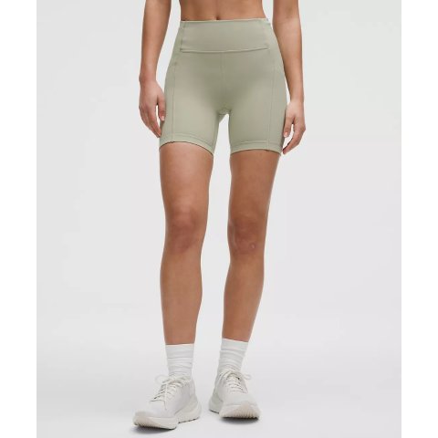 Lululemon Swift Speed 高腰短裤 6英寸