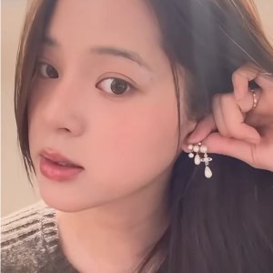 4.6折起 新款西太后耳饰$149