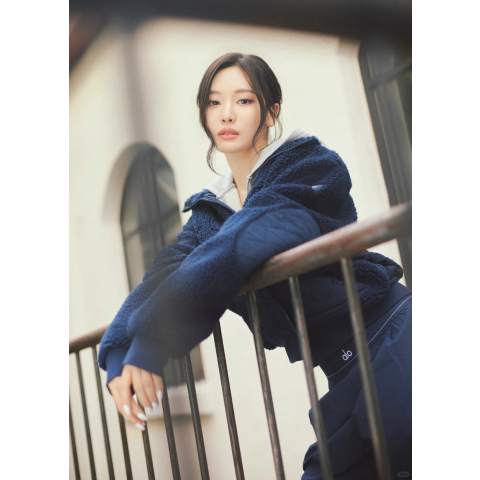 Sherpa Edge Bomber 外套