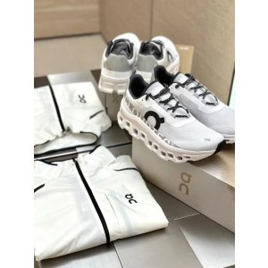 码全！超经典配色On Cloudmonster 灰白色运动鞋