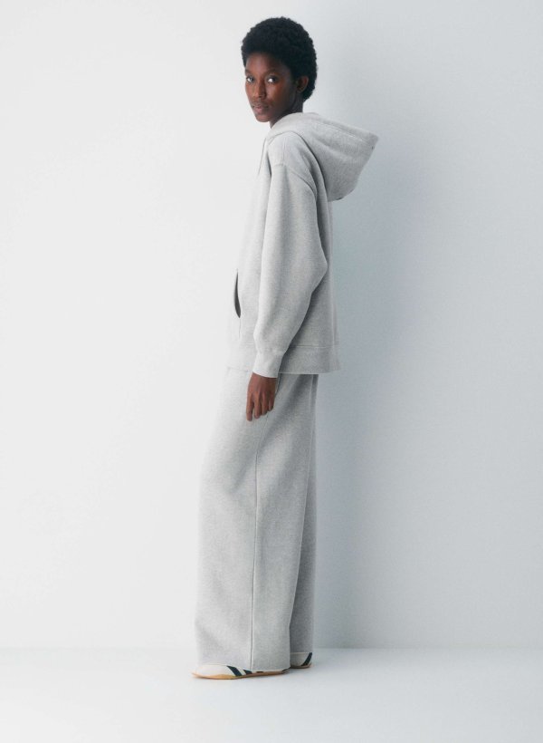 Cozy Sweatfleece 女友风连帽衫