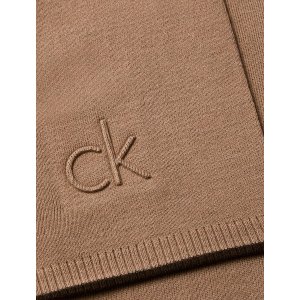 这条也降了浮雕刺绣标围巾