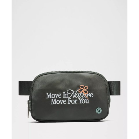 Lululemon Everywhere腰包 1L