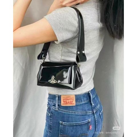 Hazel 小号黑色包