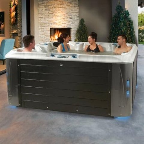 Evolution Spas Oxford 121喷嘴紫外线按摩浴缸