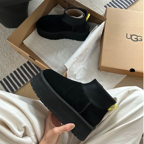 UGGClassic Mini Dipper 女士款
