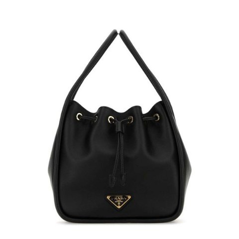 Logo Plaque 束口水桶包