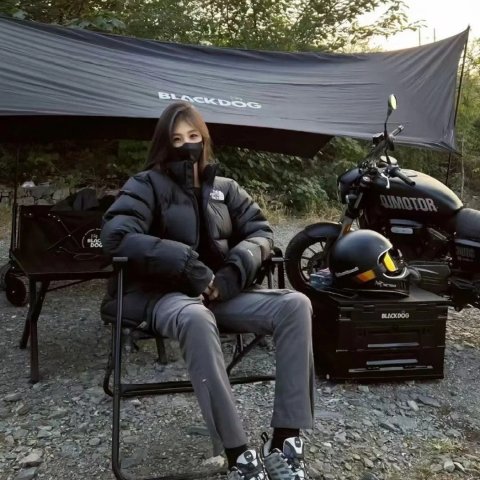 黑色  92 Nuptse 双面羽绒服