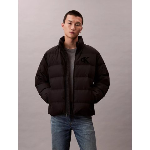 字母绒面羽绒服