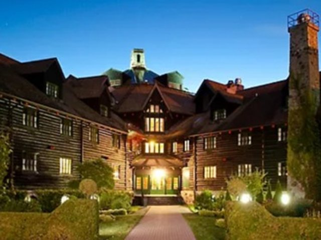 震惊！恒大在加拿大的百年豪华酒店要...