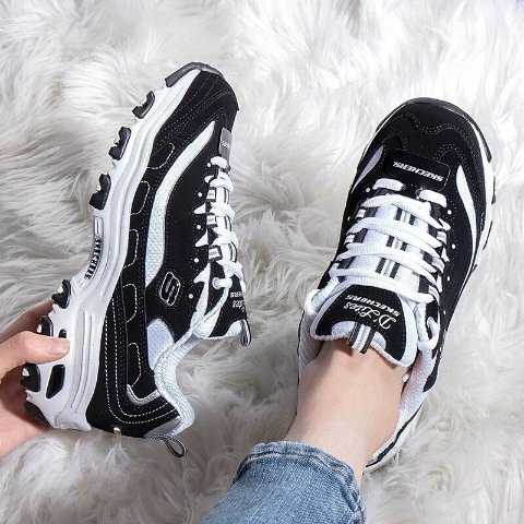Skechers D Lites 熊猫鞋