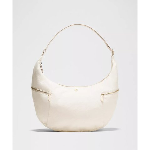 Lululemon之前$74Slouchy 新款饺子包 13L