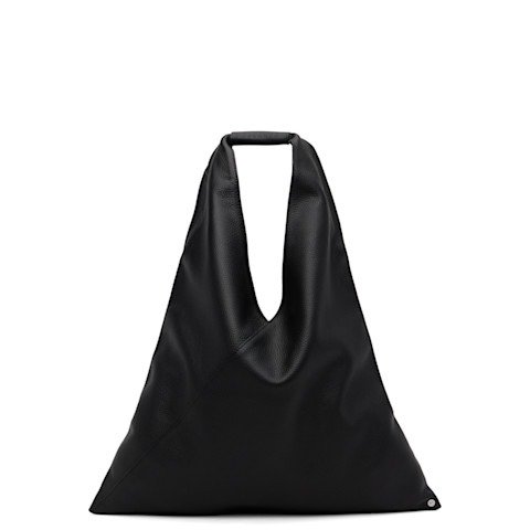 Black Triangle 经典单肩包