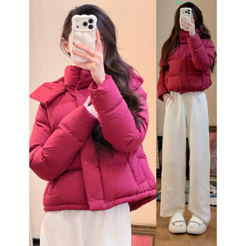 Lululemon显白芭比 石榴红Featherweight 羽绒服 900蓬松度
