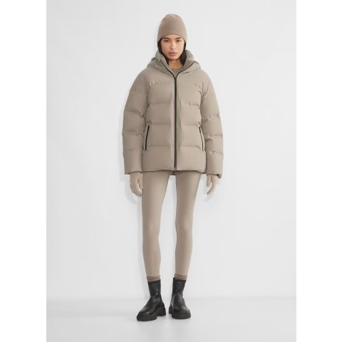 The Super Puff₂O Rainstop羽绒服