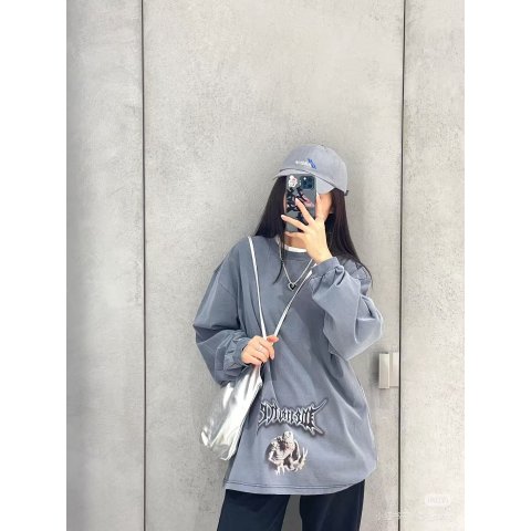 蓝色长袖T恤 码全