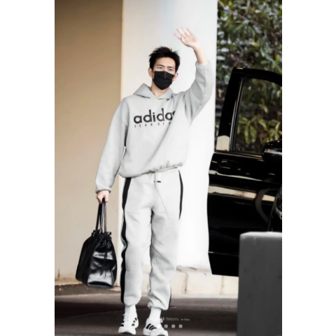 Essentials Feelcozy 卫衣