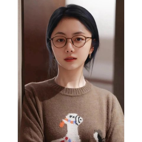 Nitra 针织圆领毛衣