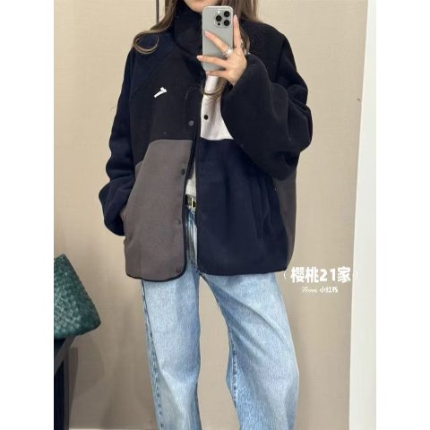 Black 拼色抓绒夹克