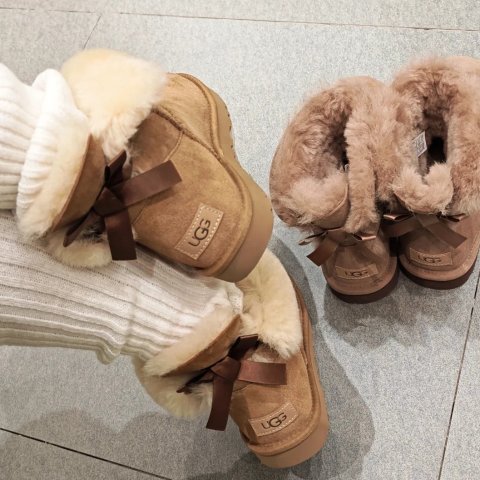 7折起+叠8.5折！UGG 大童款8码以下姐妹直接冲！张元英同款拖鞋$76