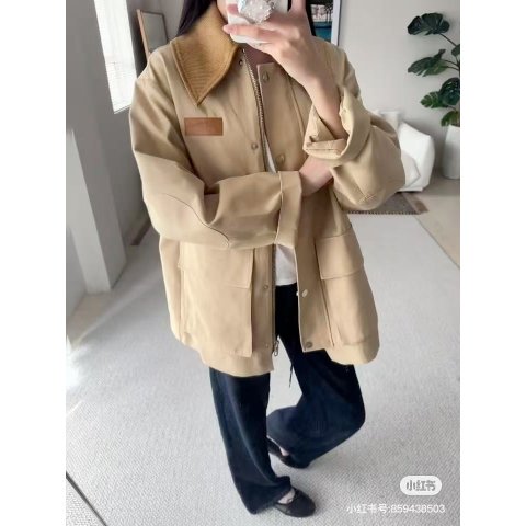 Twill 米色中长夹克