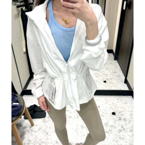 Cinch-Waist 跑步夹克 防紫外