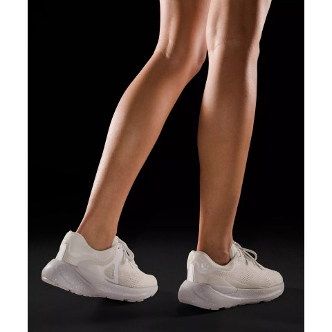 女生Beyondfeel 运动鞋