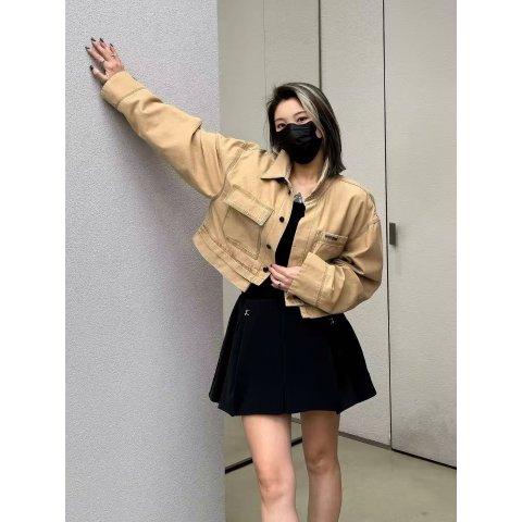 Beige 短款工装夹克
