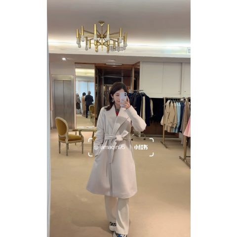 Max Mara码全！Dravenna 白色大衣