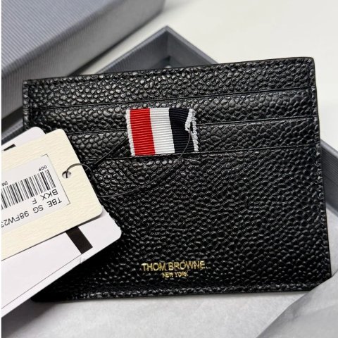 Classic Logo 卡包 金属细节