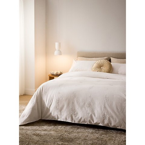 精致刺绣花朵被套套装