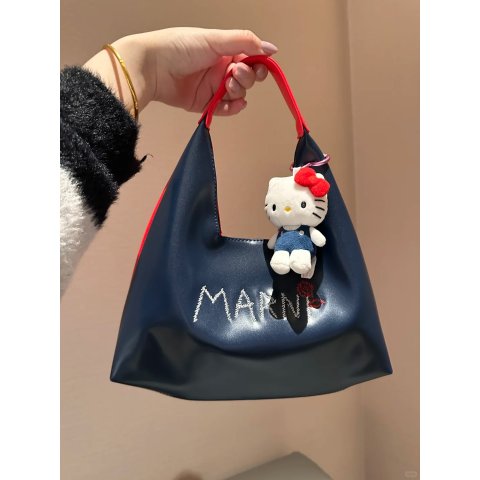 Logo 刺绣单肩包